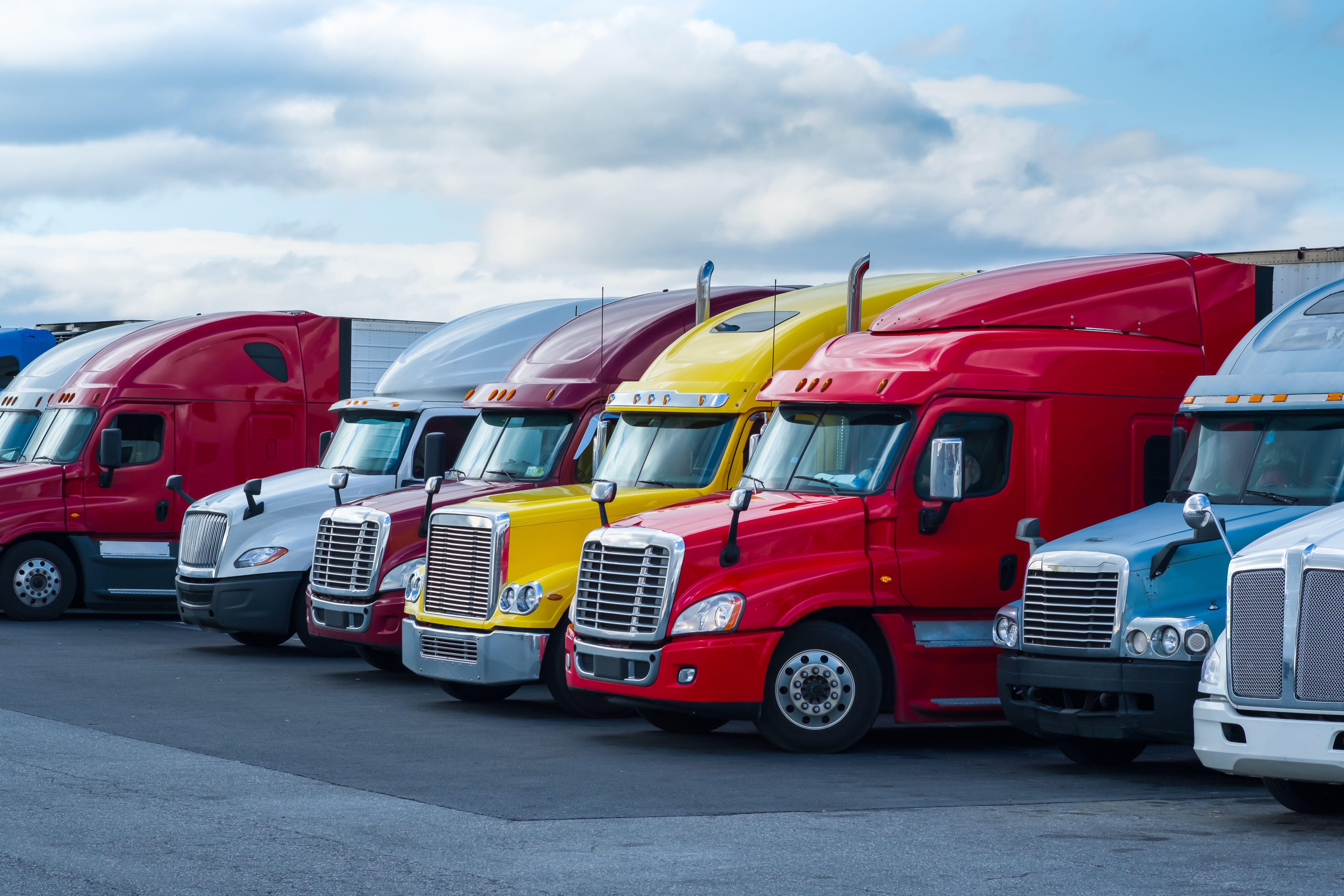How To Choose The Right Trucking Company 